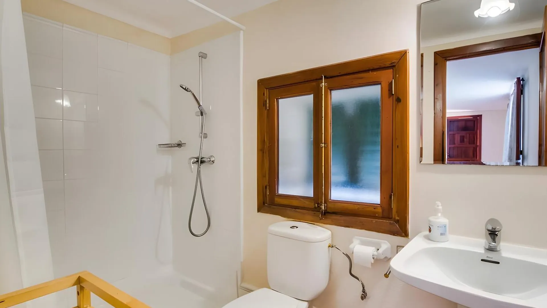 Cala Deia Villa Tatil Evi